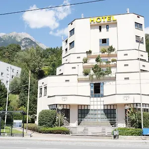 Отель Sommerhotel Karwendel